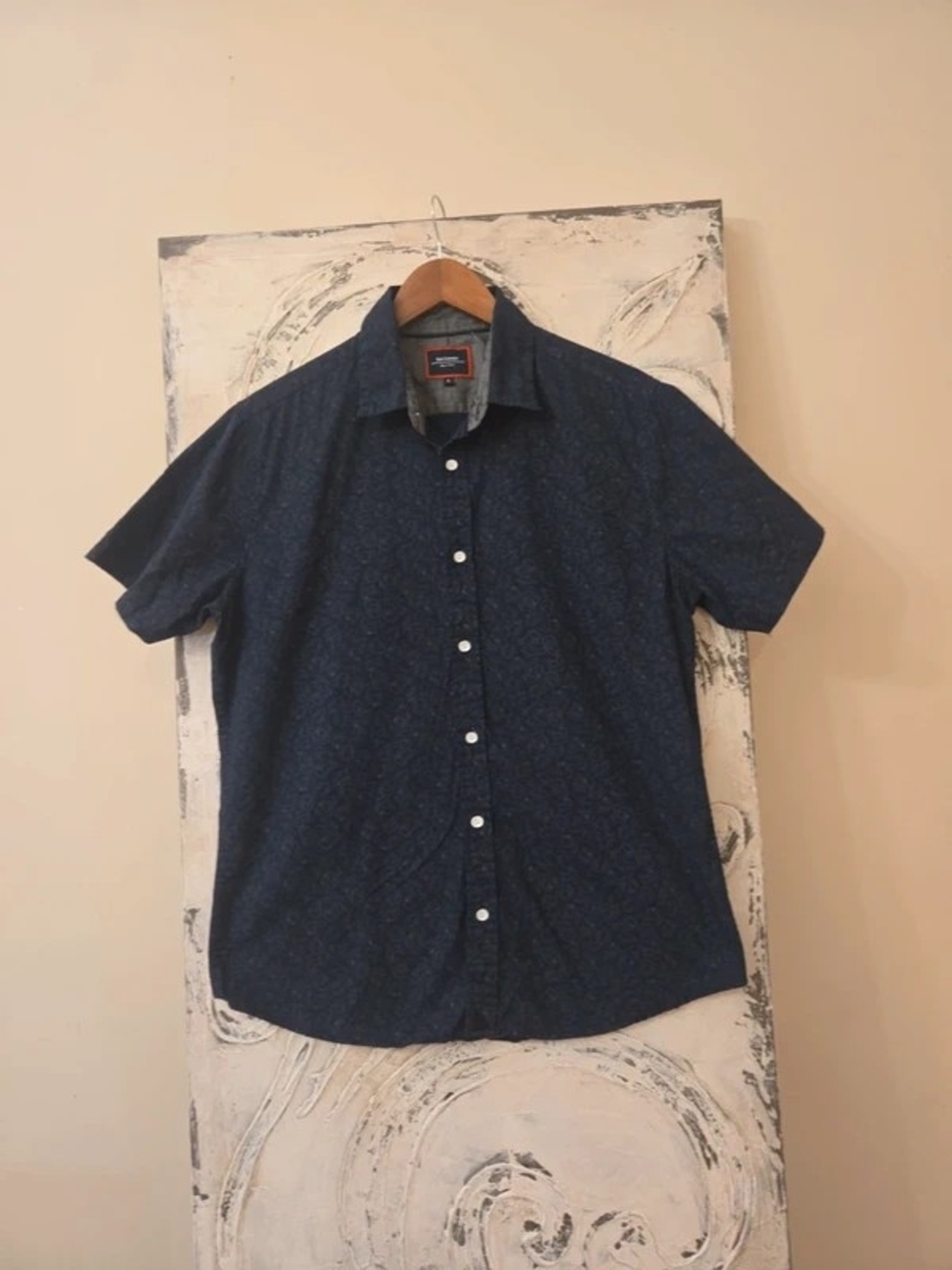 Classic Short-Sleeve Button-Down Shirt in Navy - Casual Men's Shirt